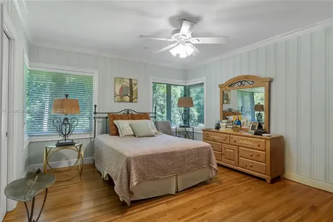 1270 Mariola Court Coral Gables FL 33134