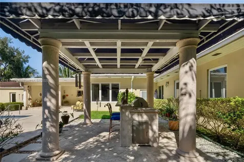 1270 Mariola Court Coral Gables FL 33134