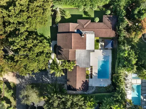 1270 Mariola Court Coral Gables FL 33134