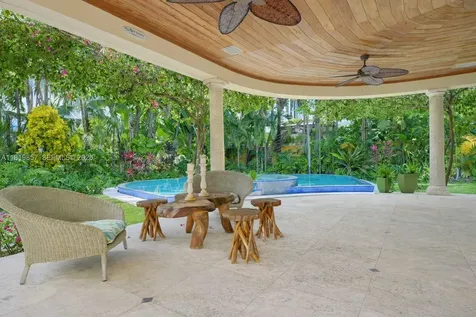 2050 Alton Road Miami Beach FL 33140