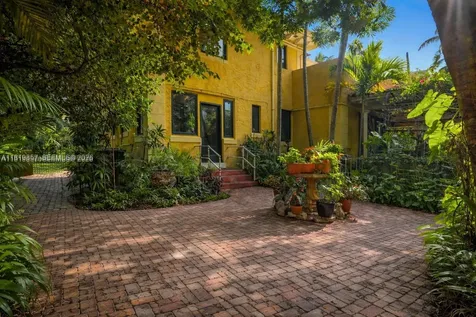 2050 Alton Road Miami Beach FL 33140