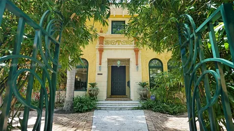 2050 Alton Road Miami Beach FL 33140