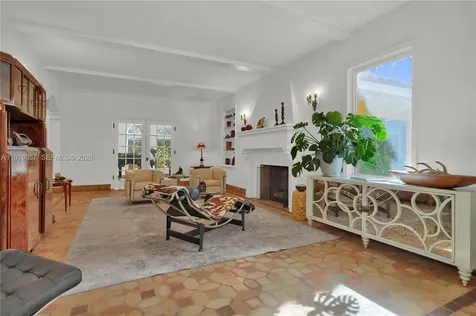 2050 Alton Road Miami Beach FL 33140