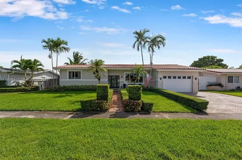 4940 SW 90th Court Miami FL 33165