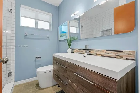 4940 SW 90th Court Miami FL 33165