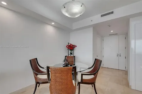 848 Brickell Key Drive Miami FL 33131