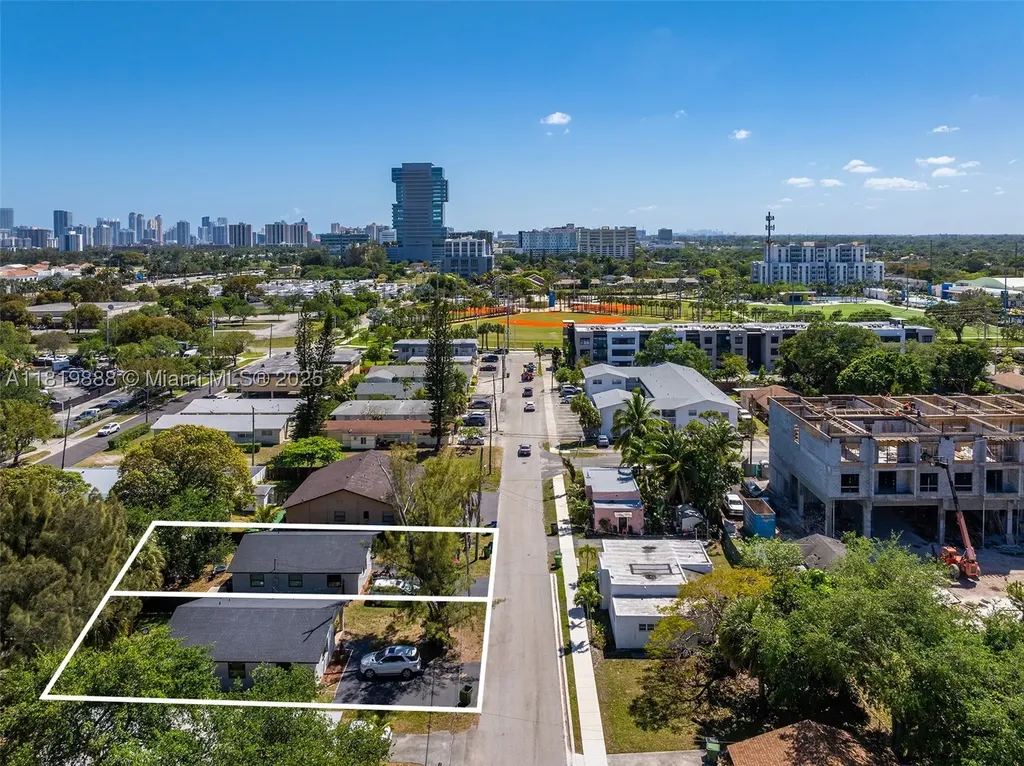 311 SE 3rd Avenue Hallandale Beach FL 33009
