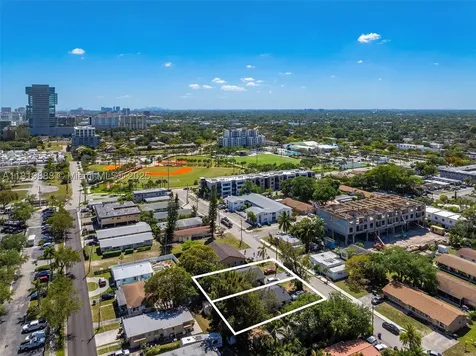 311 SE 3rd Avenue Hallandale Beach FL 33009