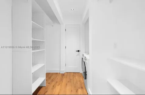 311 SE 3rd Avenue Hallandale Beach FL 33009