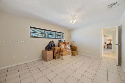 740 NW 97th Terrace Pembroke Pines FL 33024