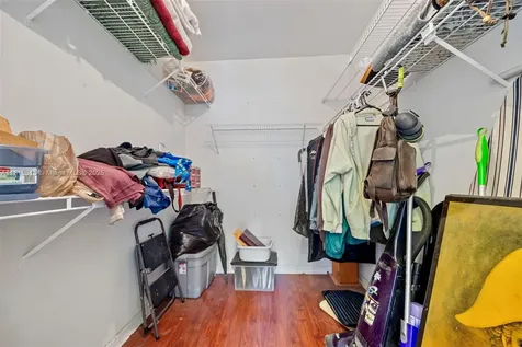 740 NW 97th Terrace Pembroke Pines FL 33024