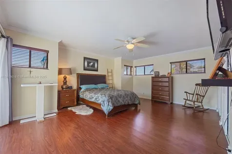 740 NW 97th Terrace Pembroke Pines FL 33024