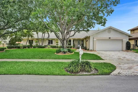 411 NW 201st Avenue Pembroke Pines FL 33029