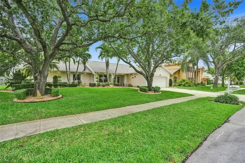 411 NW 201st Avenue Pembroke Pines FL 33029