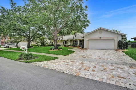 411 NW 201st Avenue Pembroke Pines FL 33029