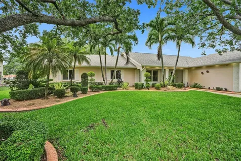 411 NW 201st Avenue Pembroke Pines FL 33029