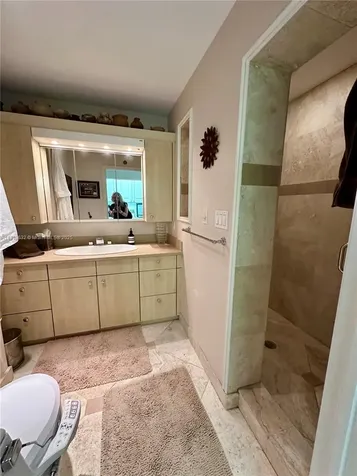 2645 S Bayshore Drive Miami FL 33133