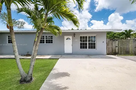 1300 NE 210th Terrace Miami FL 33179