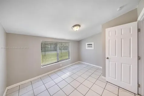 1300 NE 210th Terrace Miami FL 33179