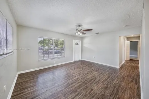 1300 NE 210th Terrace Miami FL 33179