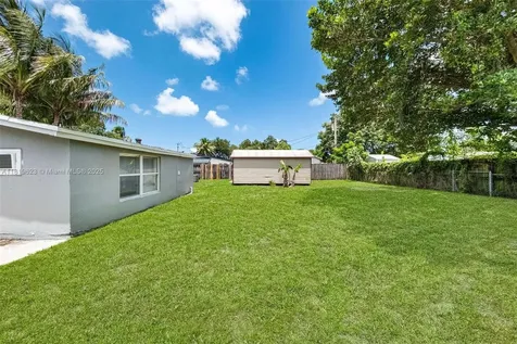 1300 NE 210th Terrace Miami FL 33179