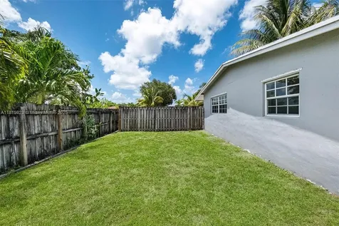 1300 NE 210th Terrace Miami FL 33179