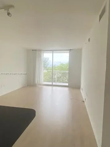 2775 NE 187th Street Aventura FL 33180