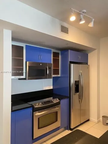 2775 NE 187th Street Aventura FL 33180