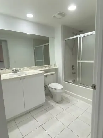 2775 NE 187th Street Aventura FL 33180