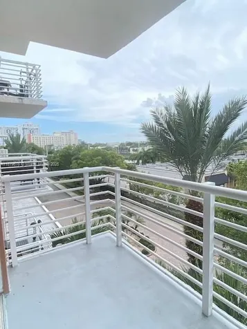 2775 NE 187th Street Aventura FL 33180