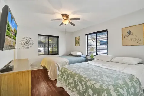 1911 Dewey Street Hollywood FL 33020