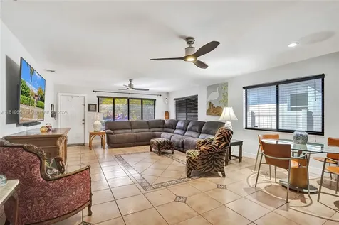 1911 Dewey Street Hollywood FL 33020