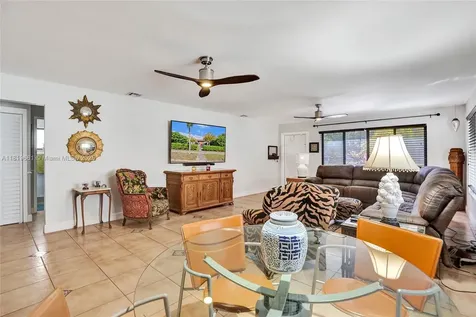 1911 Dewey Street Hollywood FL 33020