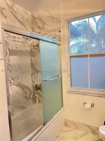 1120 Papaya Street Hollywood FL 33019