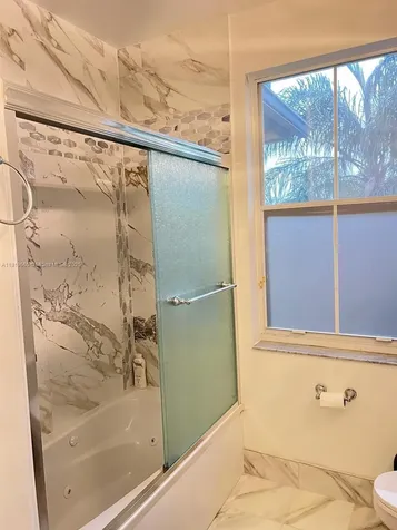 1120 Papaya Street Hollywood FL 33019