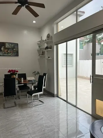 1120 Papaya Street Hollywood FL 33019