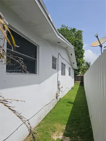 131 NE 18th Street Homestead FL 33030