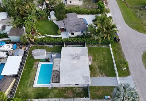 29125 Indiana Road Homestead FL 33033