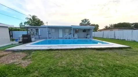 29125 Indiana Road Homestead FL 33033