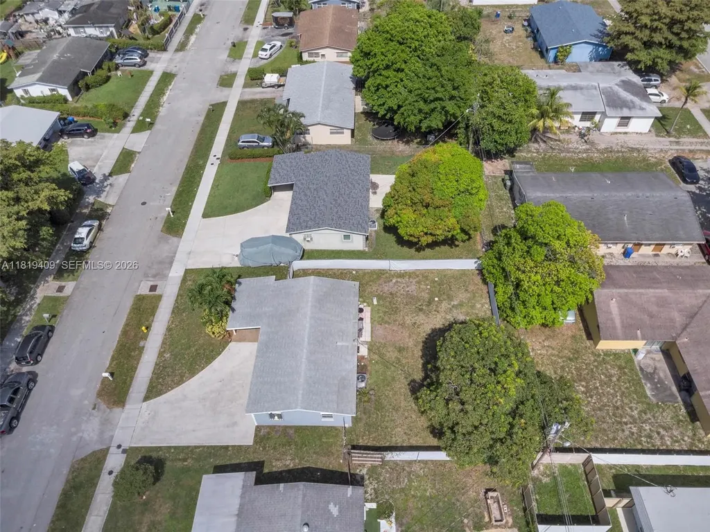 2771 NW 25th Street Fort Lauderdale FL 33311