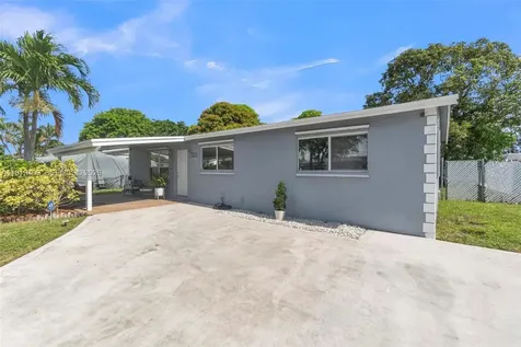 2771 NW 25th Street Fort Lauderdale FL 33311