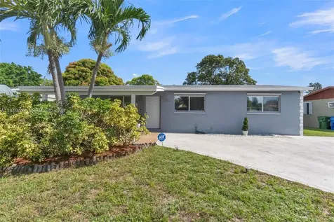 2771 NW 25th Street Fort Lauderdale FL 33311