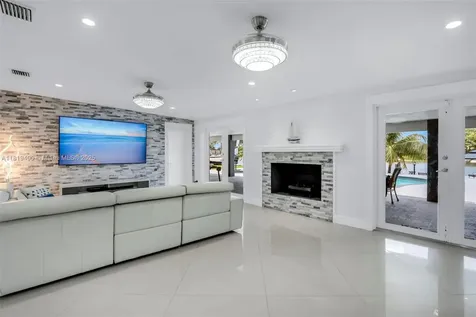 8500 NW 174th Street Hialeah FL 33015
