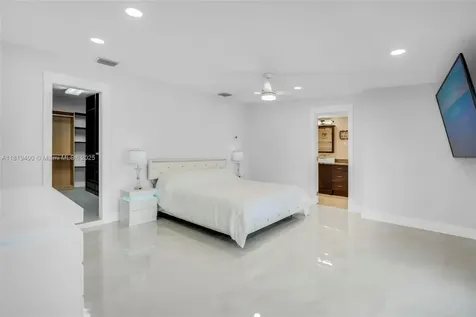 8500 NW 174th Street Hialeah FL 33015