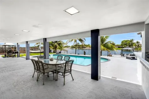8500 NW 174th Street Hialeah FL 33015