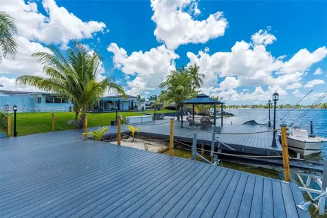 8500 NW 174th Street Hialeah FL 33015