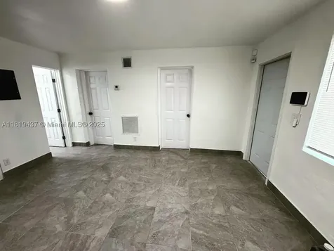516 NW 18th Avenue Fort Lauderdale FL 33311