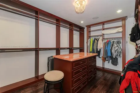 6535 Allison Road Miami Beach FL 33141