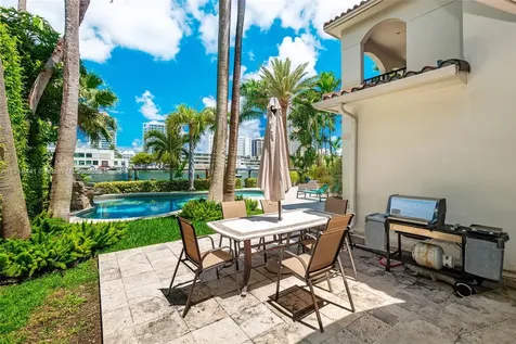 6535 Allison Road Miami Beach FL 33141