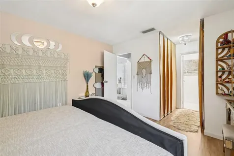 2375 NW 81st Avenue Sunrise FL 33322